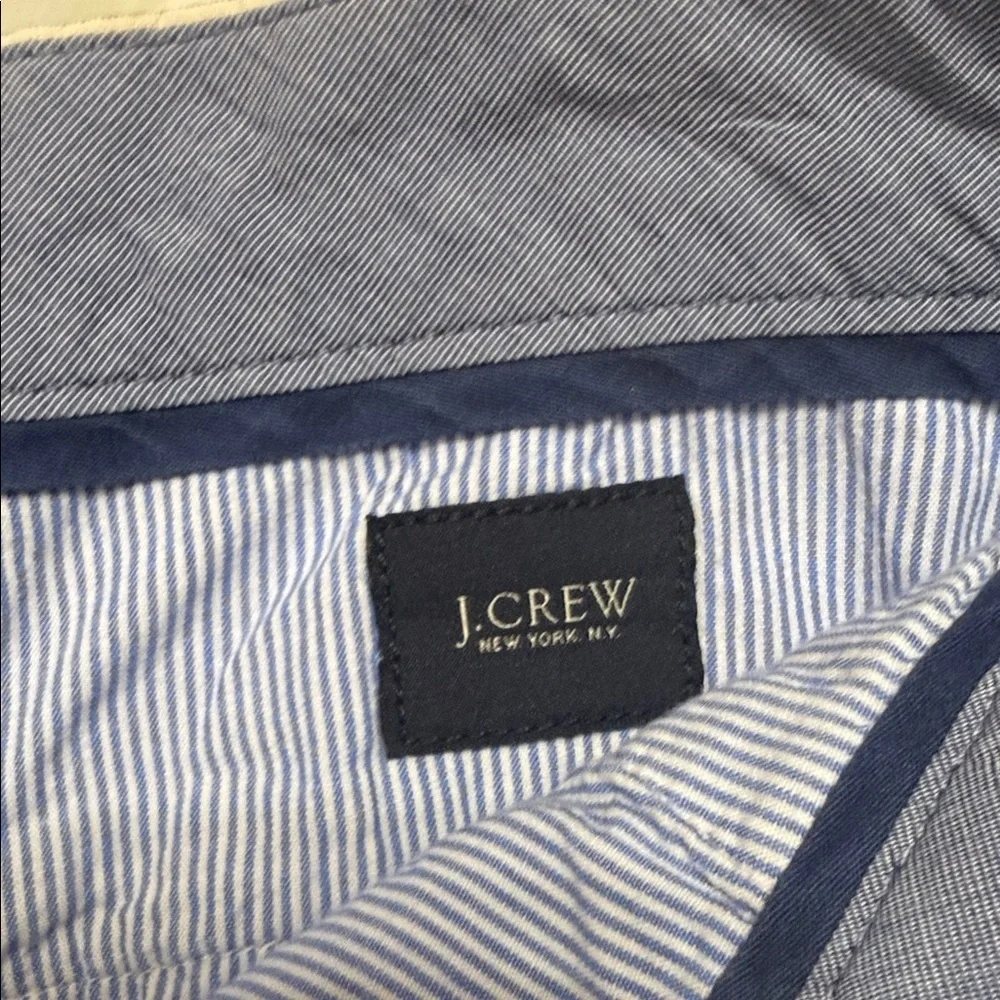 J. Crew Men's Club Short Pinstripe Shorts - Blue and White C3